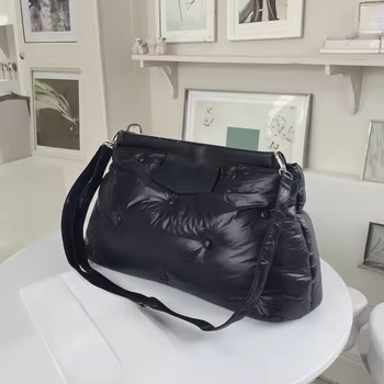puffadt duffle női crossbody kézitáska