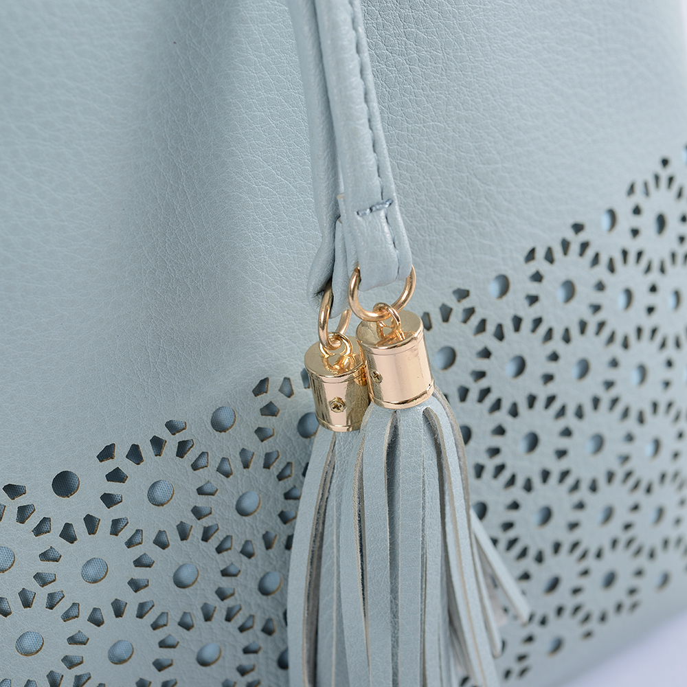 Lady népszerű cross body táska világos színű és könnyű négyzet alakú táska